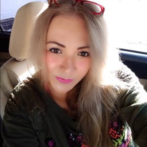 Meet your Posher, Fernanda